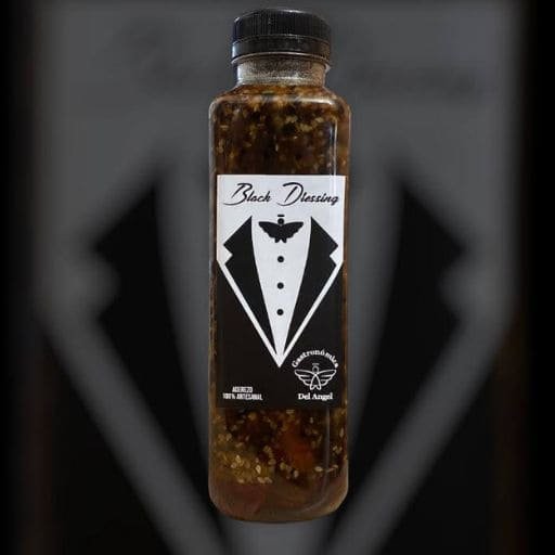 Black Dressing